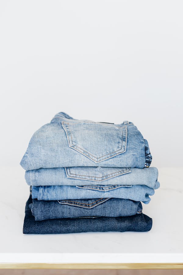 Jeans & Denim